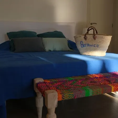 El Botanico De Penzion Sagra