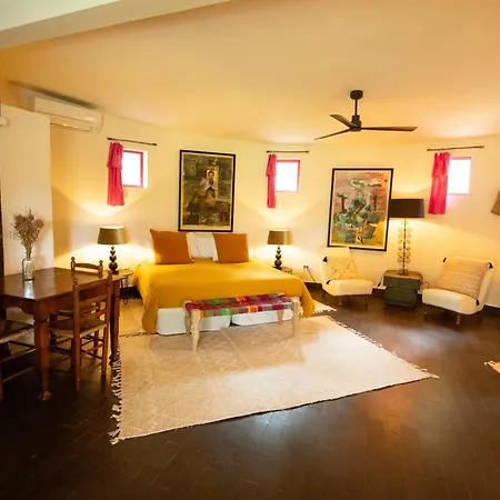 Penzion El Botanico De Sagra