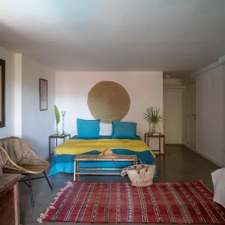 Guest house El Botanico De *
